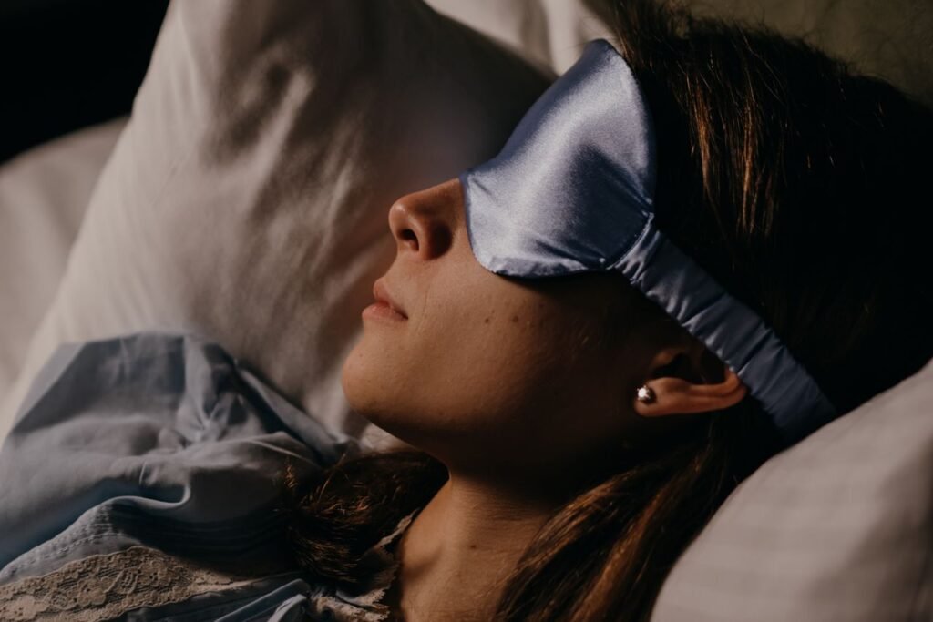 Réveils nocturnes : pourquoi se réveille-t-on toujours à la même heure ?